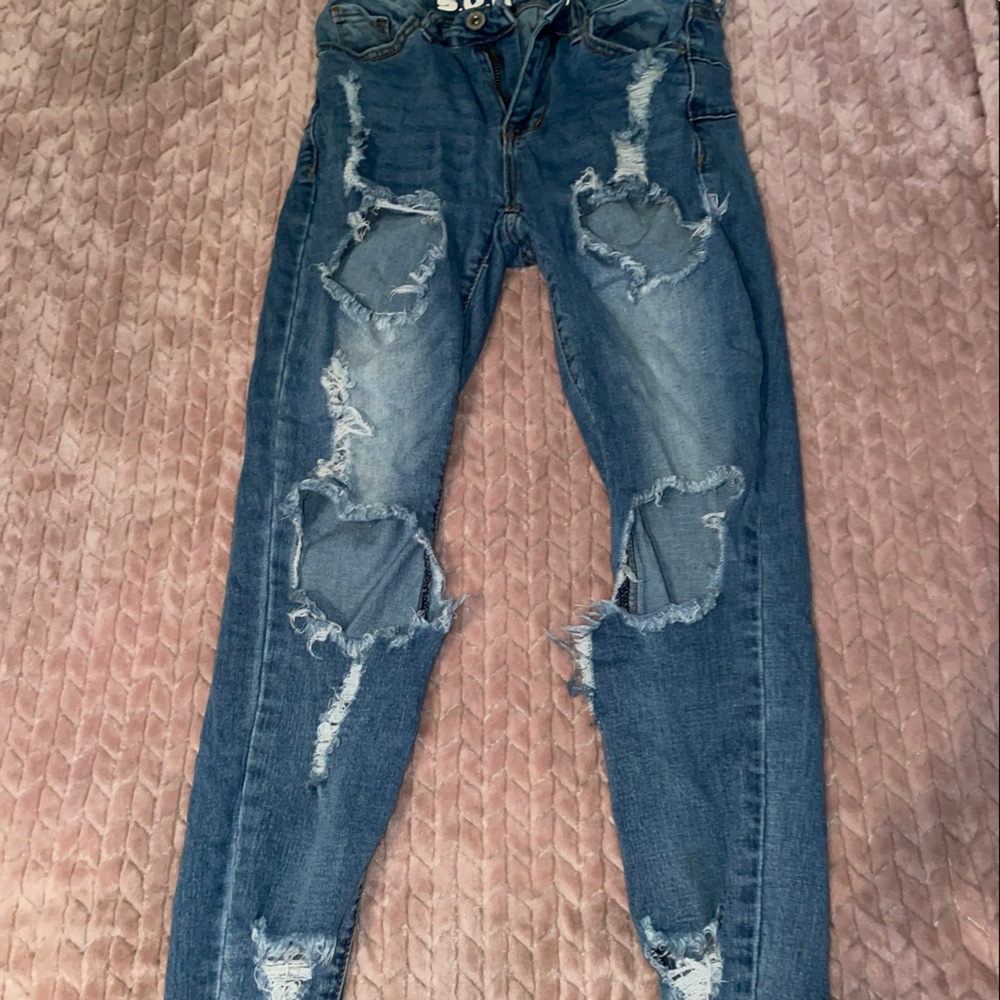 Ripped jeans